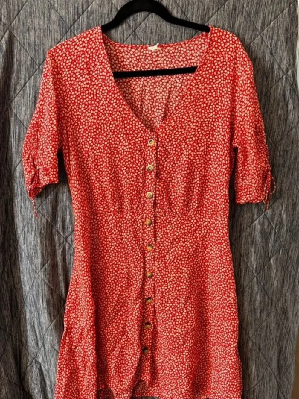 N/A red floral